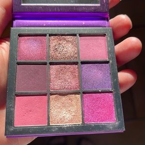 Huda Beauty Amethyst Obsessions Palette
